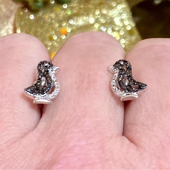 Genuine 0.25 Carat Black Diamond Penguin Studs ~ Diamond Stud Earrings - Picture 6 of 12